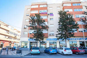 Wohnung zu verkaufen in Av. Juan Carlos I, Roquetas de Mar, Almería. 
